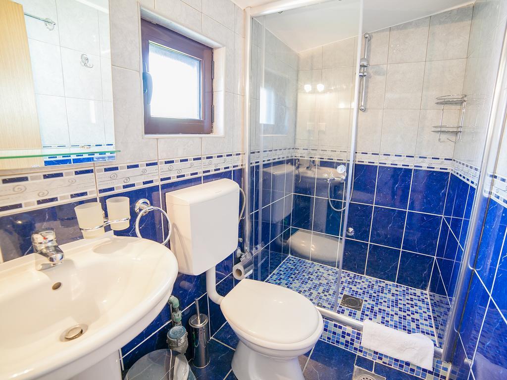 Apartments Viktorija Petrovac 部屋 写真