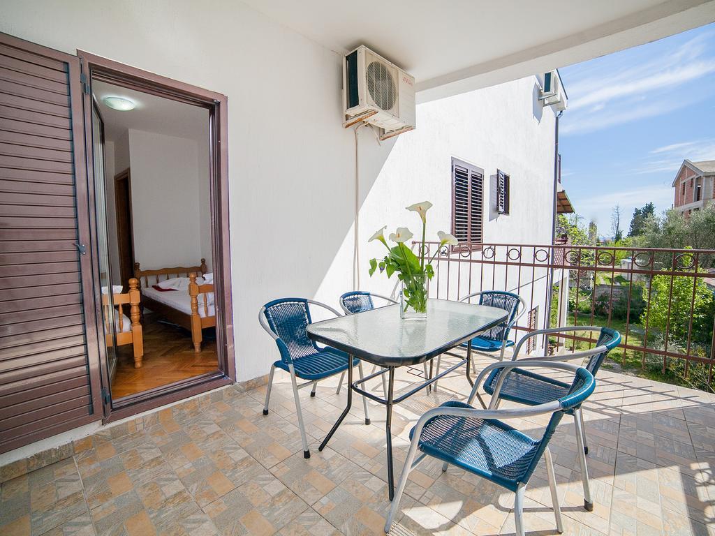 Apartments Viktorija Petrovac 部屋 写真